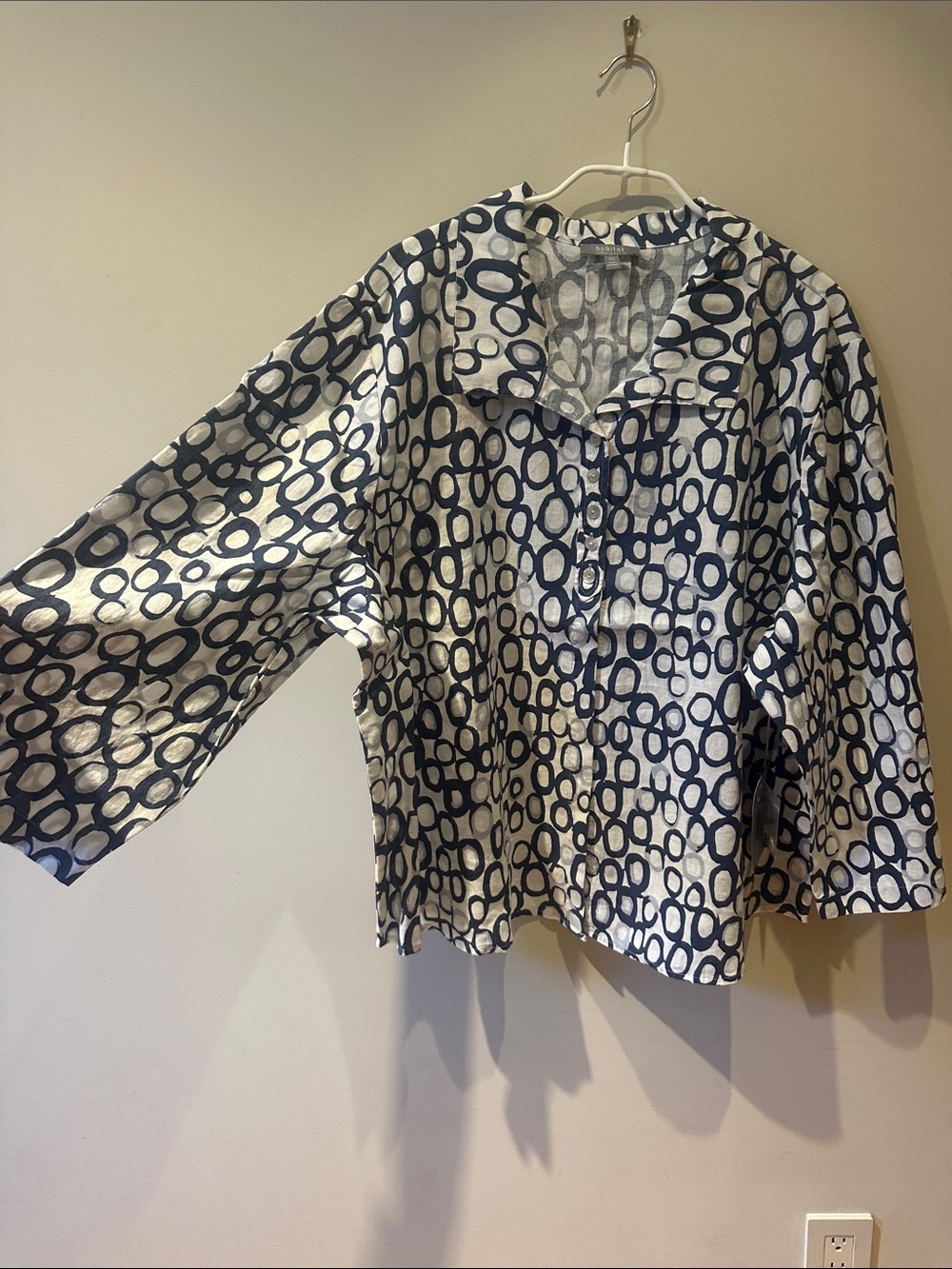 Habitat Navy and White Patterned Button-Pullover Blouse